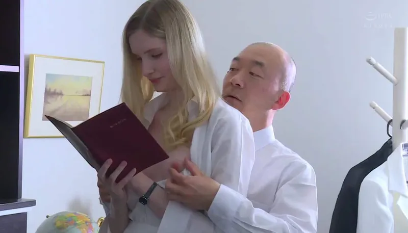 Bà xã chấp nhận làm người yêu cho đối tác của người chồng để trả nợ