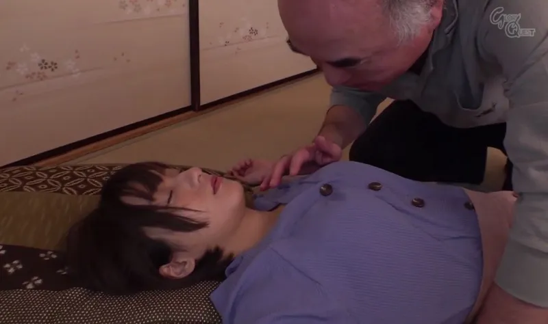 Bố chồng vô tình làm vợ của con trai ngất xỉu rồi sau đó …